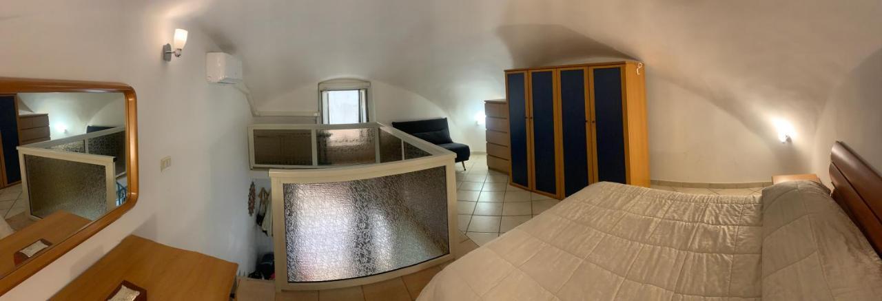 Casetta Blue House Gaeta Via Dell'Indipendenza Exterior photo