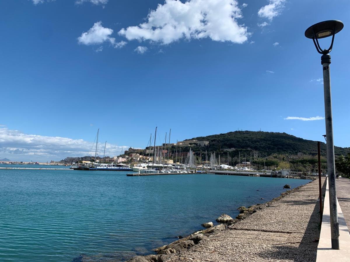 Casetta Blue House Gaeta Via Dell'Indipendenza Exterior photo