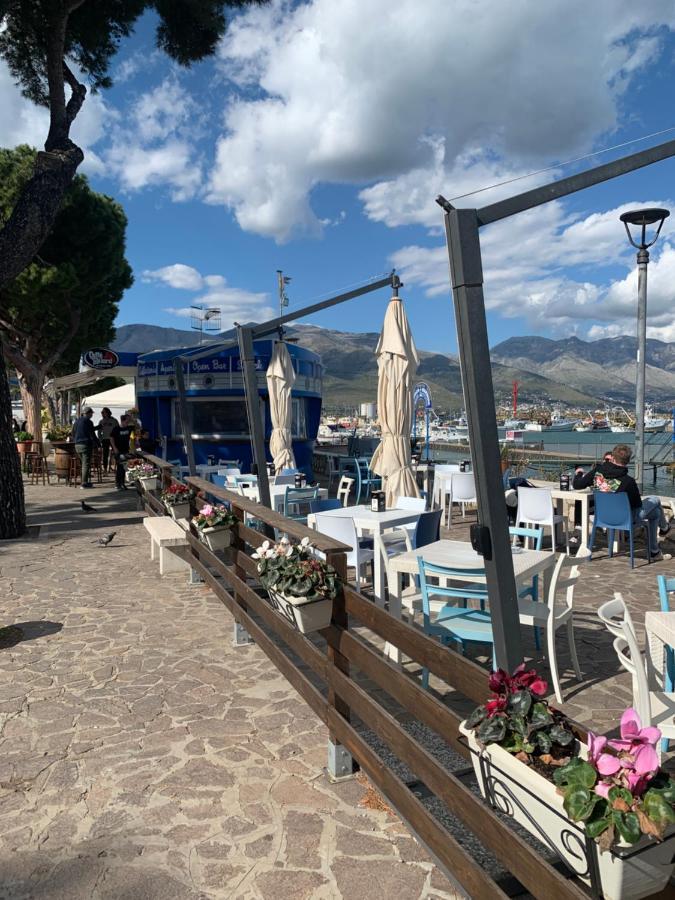 Casetta Blue House Gaeta Via Dell'Indipendenza Exterior photo